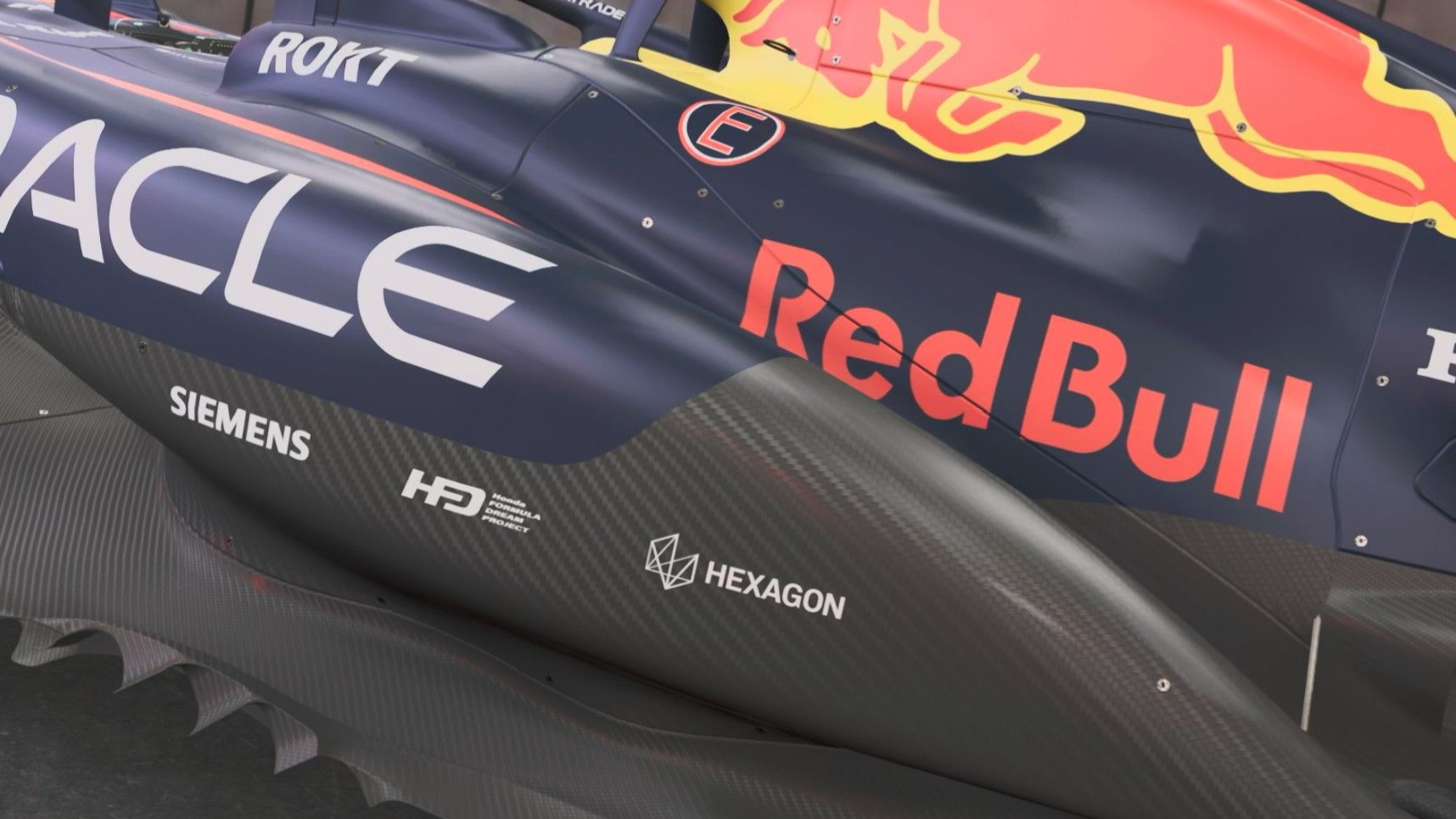 开云体育在线-红牛车队逆转红牛二队，拉塞尔惊艳四座  第2张